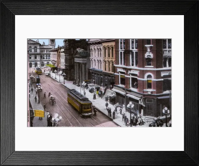 Framed Print : Madison Avenue, Memphis, Tennessee, USA Framed Print : Madison Avenue, Memphis, Tennessee, USA