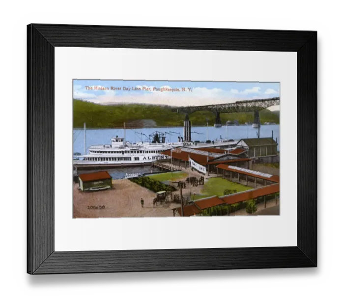 Framed Print : Hudson River Pier, Poughkeepsie, New York State, USA Framed Print : Hudson River Pier, Poughkeepsie, New York State, USA