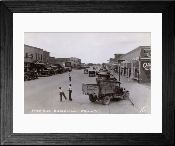 Framed Print : Business district, Worland, Wyoming, USA Framed Print : Business district, Worland, Wyoming, USA