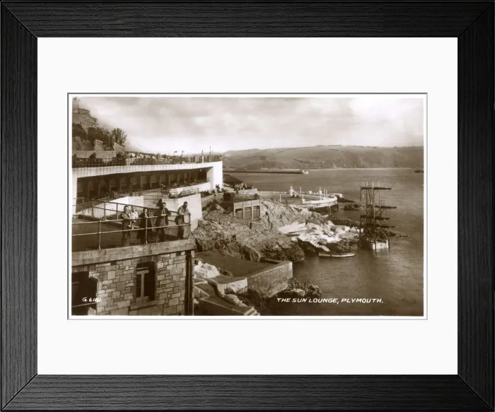 Framed Print : The Sun Lounge, Plymouth, Devon Framed Print : The Sun Lounge, Plymouth, Devon
