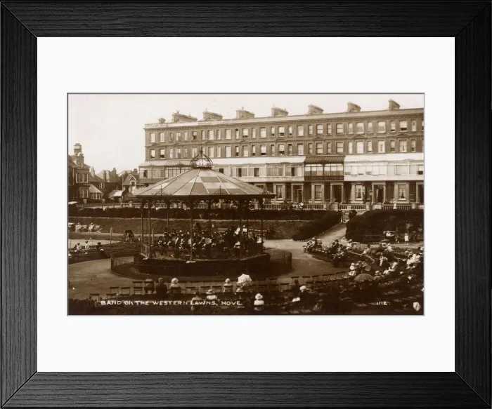 Framed Print : Bandstand, Western Lawns, Hove, Sussex