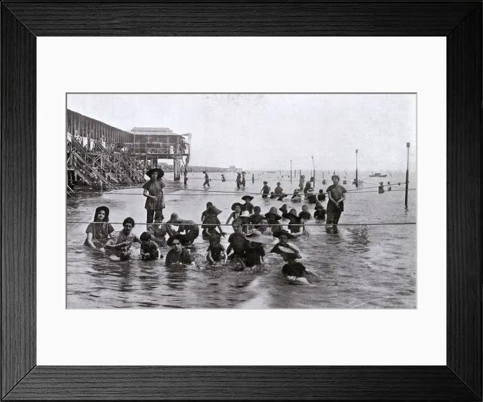 Framed Print : Bathing at the Lido, near Venice Framed Print : Bathing at the Lido, near Venice