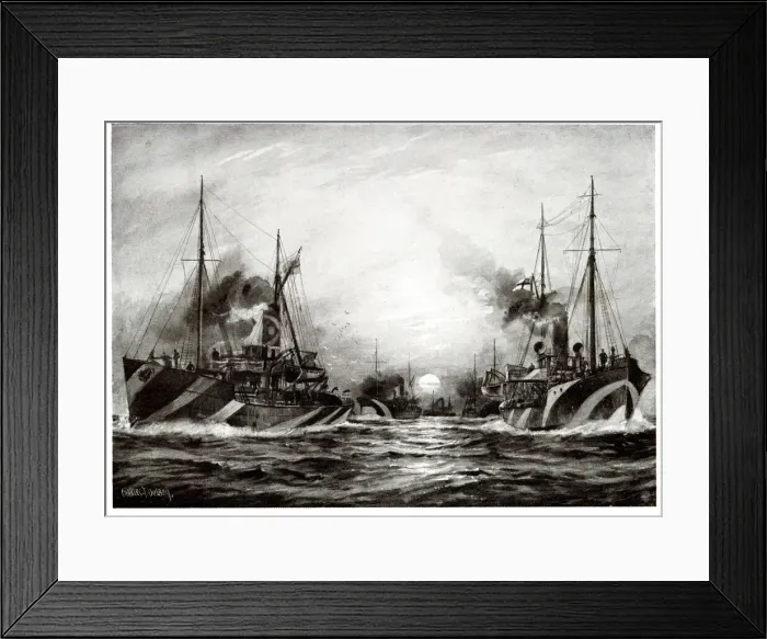 Framed Print : Minesweepers in the North Sea, WW1 Framed Print : Minesweepers in the North Sea, WW1