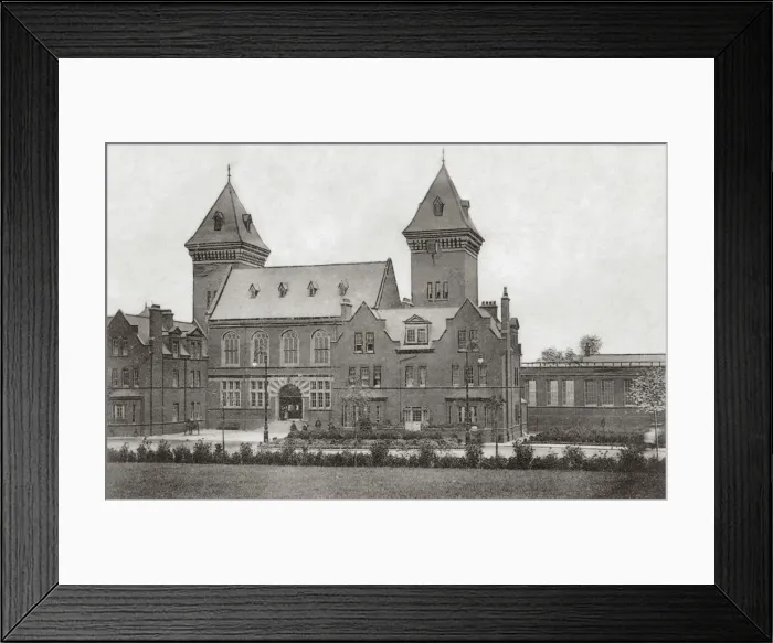 Framed Print : West Ham Infirmary, Whipps Cross, Leytonstone Framed Print : West Ham Infirmary, Whipps Cross, Leytonstone