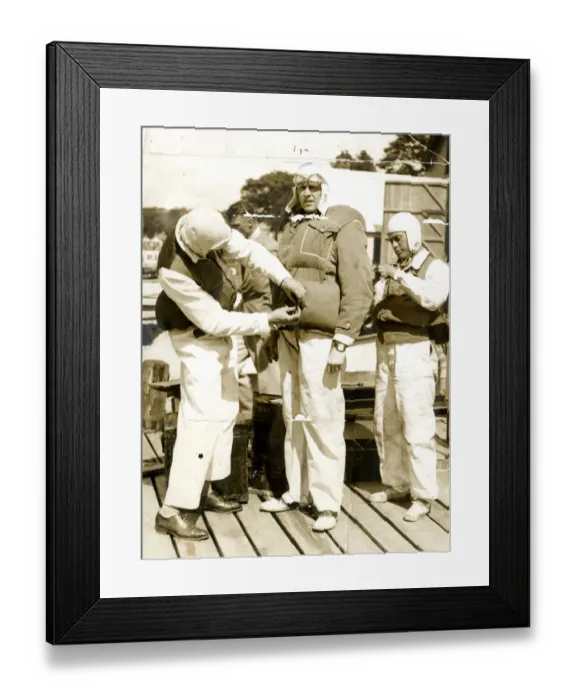 Framed Print : Motor racing champion Major Sir Henry Seagrave Framed Print : Motor racing champion Major Sir Henry Seagrave