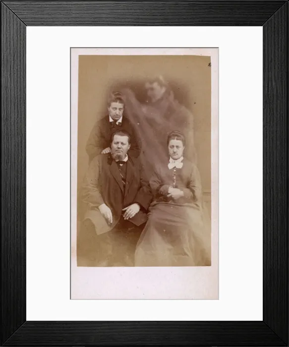Framed Print : Spirit Photograph - Schemboche Framed Print : Spirit Photograph - Schemboche
