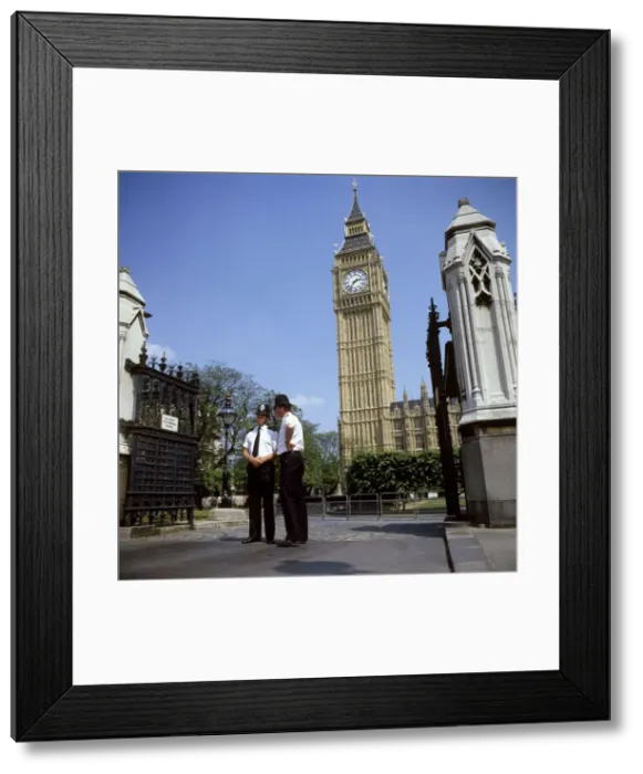 Framed Print : Policemen guarding Palace of Westminster with Big Ben Framed Print : Policemen guarding Palace of Westminster with Big Ben