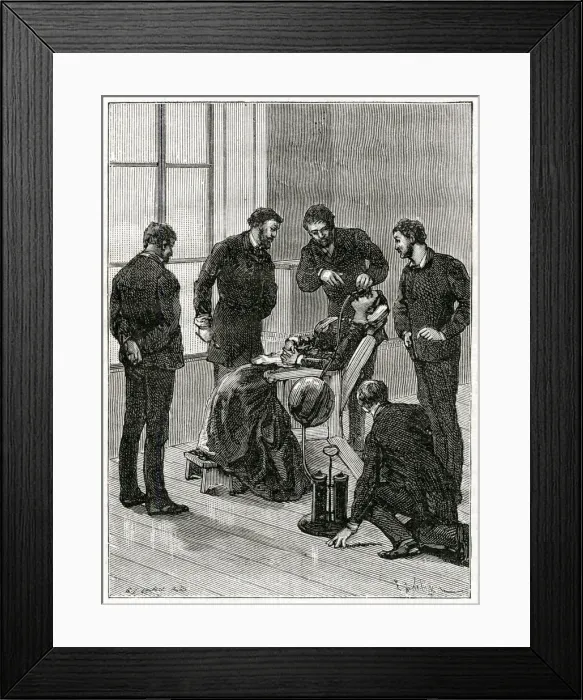 Framed Print : Use of anaesthetics in dentistry, Paris, France 1885 Framed Print : Use of anaesthetics in dentistry, Paris, France 1885