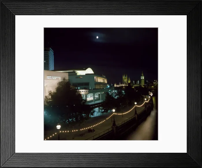 Framed Print : The Festival Hall and Westminster at night Framed Print : The Festival Hall and Westminster at night