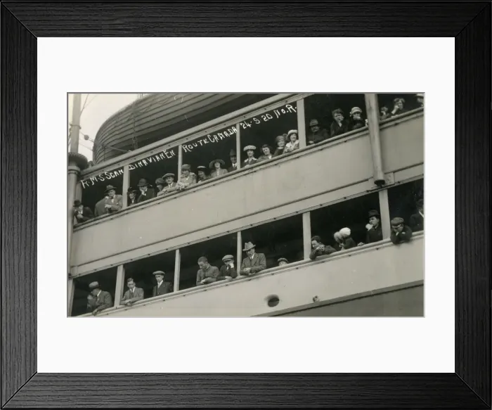 Framed Print : Passengers on the rail of the RMS Sacndinavian to Canada Framed Print : Passengers on the rail of the RMS Sacndinavian to Canada