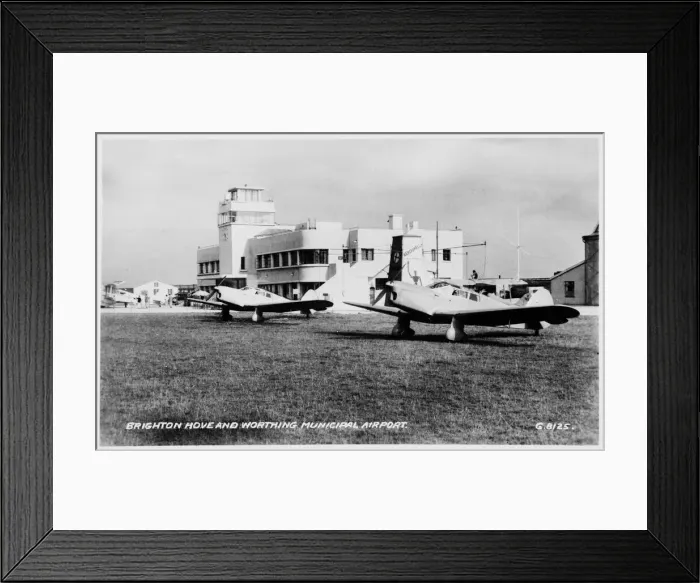 Framed Print : Brighton, Hove & Worthing Municipal Airport, Sussex Framed Print : Brighton, Hove & Worthing Municipal Airport, Sussex