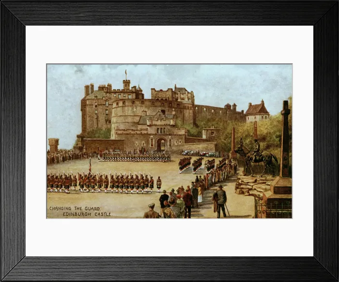 Framed Print : Changing the Guard at Edinburgh Castle, Scotland Framed Print : Changing the Guard at Edinburgh Castle, Scotland