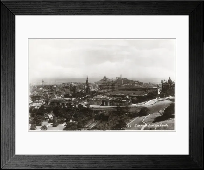 Framed Print : A view of Edinburgh from the Castle Framed Print : A view of Edinburgh from the Castle