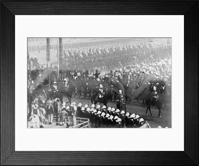 Framed Print : Crowds of people at the Coronation Durbar, Delhi, India Framed Print : Crowds of people at the Coronation Durbar, Delhi, India
