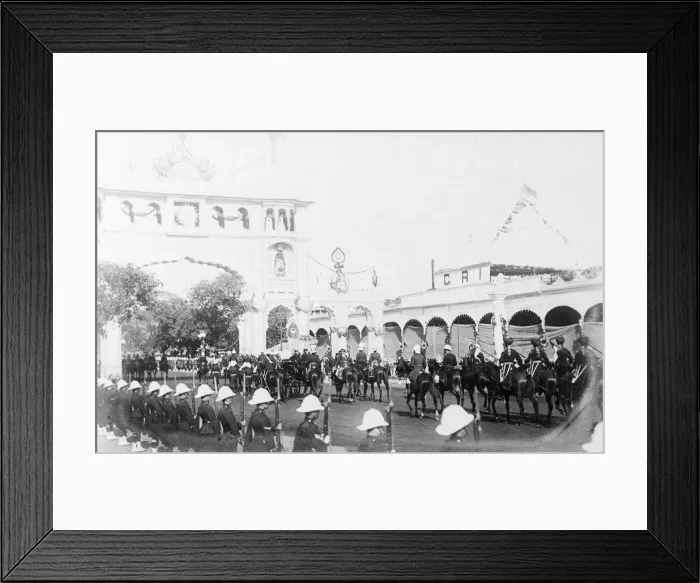 Framed Print : Soldiers and procession, Coronation Durbar, Delhi, India Framed Print : Soldiers and procession, Coronation Durbar, Delhi, India
