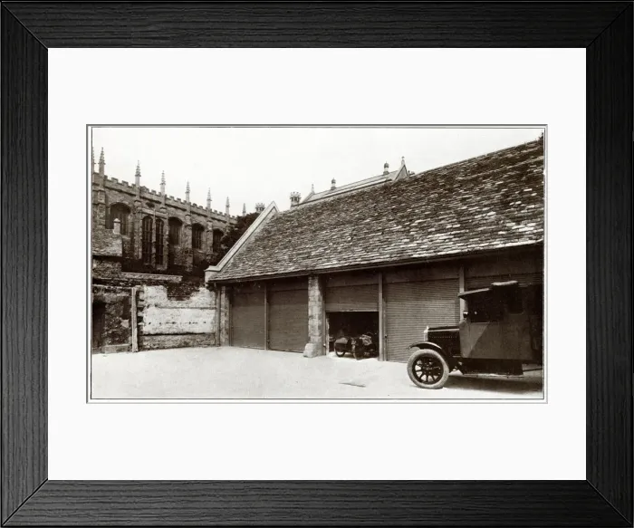 Framed Print : Garage at Christ Church College, Oxford Framed Print : Garage at Christ Church College, Oxford