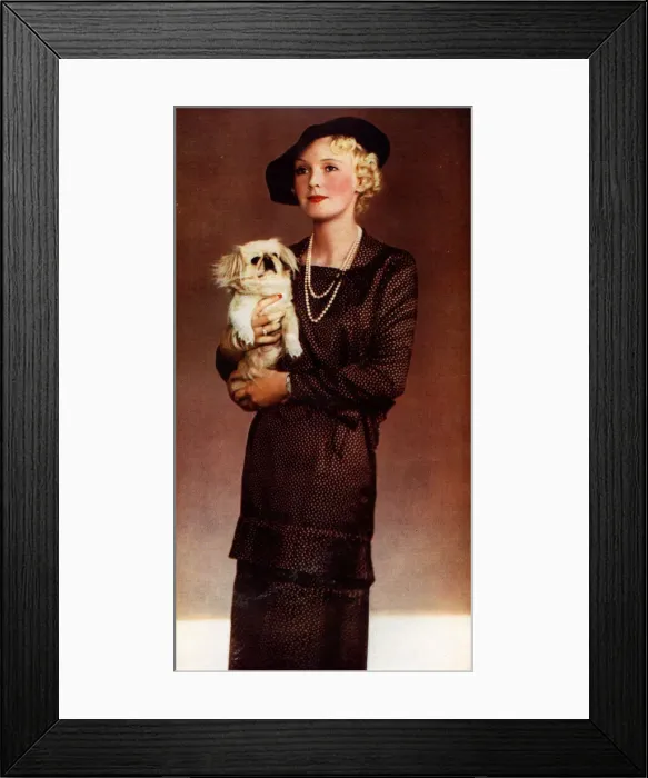 Framed Print : Dress in Tootal taffeta Framed Print : Dress in Tootal taffeta