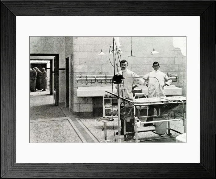 Framed Print : New Operating Theatre, The London Hospital Framed Print : New Operating Theatre, The London Hospital
