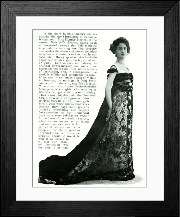 Framed Print : Paris fashion, Empire robe of straw-coloured satin Framed Print : Paris fashion, Empire robe of straw-coloured satin