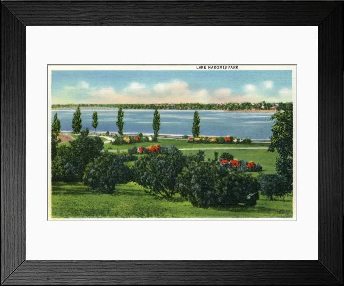 Framed Print : Lake Nakomis Park, Minneapolis, Minnesota, USA Framed Print : Lake Nakomis Park, Minneapolis, Minnesota, USA