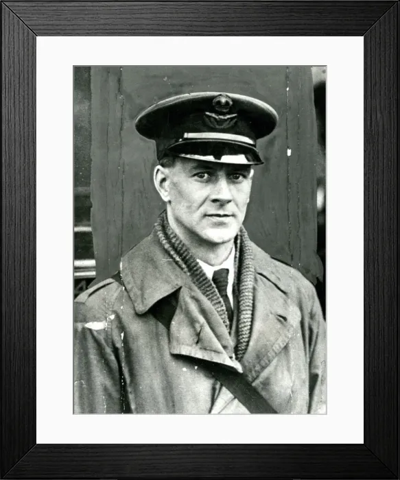 Framed Print : Arthur Brown of Alcock and Brown, aviator Framed Print : Arthur Brown of Alcock and Brown, aviator
