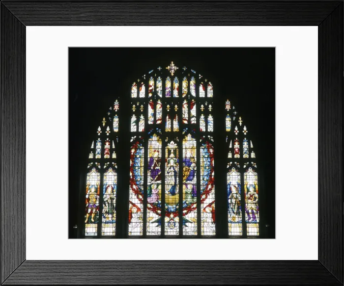 Framed Print : London - Date: circa 1990s Framed Print : London - Date: circa 1990s