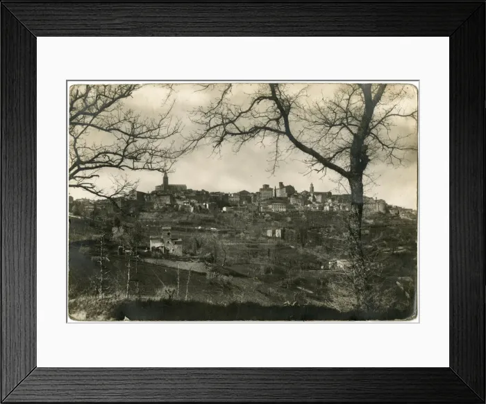 Framed Print : General view of Todi, Umbria, Italy Framed Print : General view of Todi, Umbria, Italy