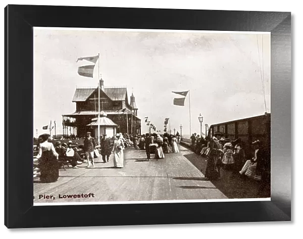 Holidaymakers on the pier, Lowestoft, Suffolk