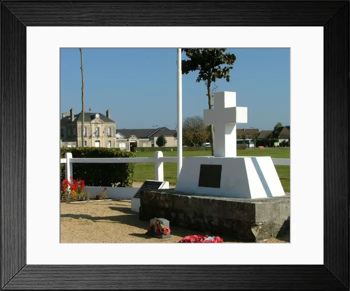 Framed Print : 1st Special Service Brigade Memorial, le Plain Framed Print : 1st Special Service Brigade Memorial, le Plain