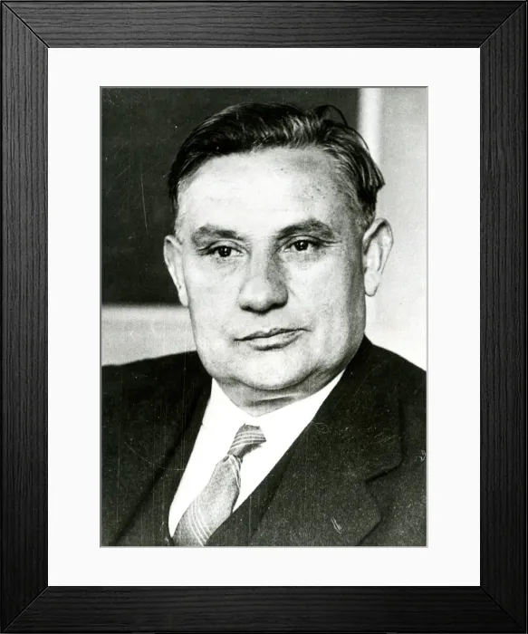 Framed Print : Ernest Bevin, Labour politician and trade union leader Framed Print : Ernest Bevin, Labour politician and trade union leader