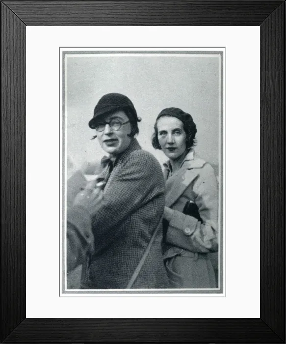 Framed Print : Miss Gwen Farrar and Miss Audrey Carten Framed Print : Miss Gwen Farrar and Miss Audrey Carten