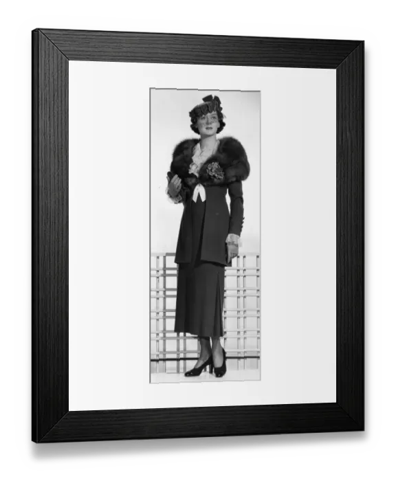 Framed Print : Rosalind Russell in Rendezvous (1935)