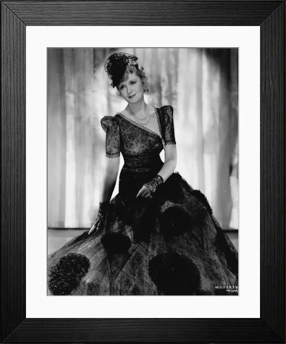 Framed Print : Billie Burke in Bridal Suite (1939) Framed Print : Billie Burke in Bridal Suite (1939)