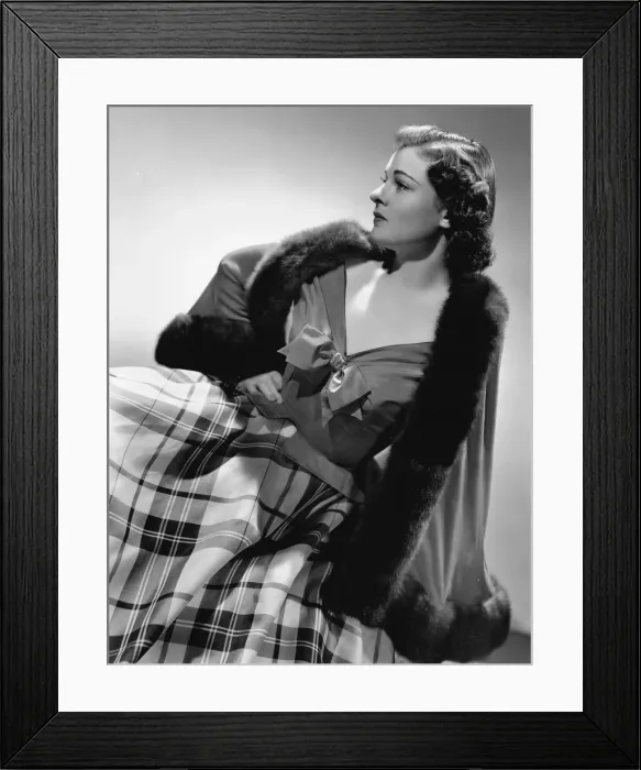 Framed Print : Ruth Hussey in Blackmail (1939) Framed Print : Ruth Hussey in Blackmail (1939)