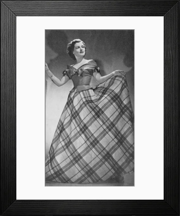 Framed Print : Ruth Hussey in Blackmail (1939) Framed Print : Ruth Hussey in Blackmail (1939)