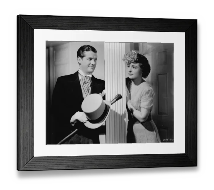 Framed Print : Ruth Hussey in a scene from Free and Easy (1941) Framed Print : Ruth Hussey in a scene from Free and Easy (1941)