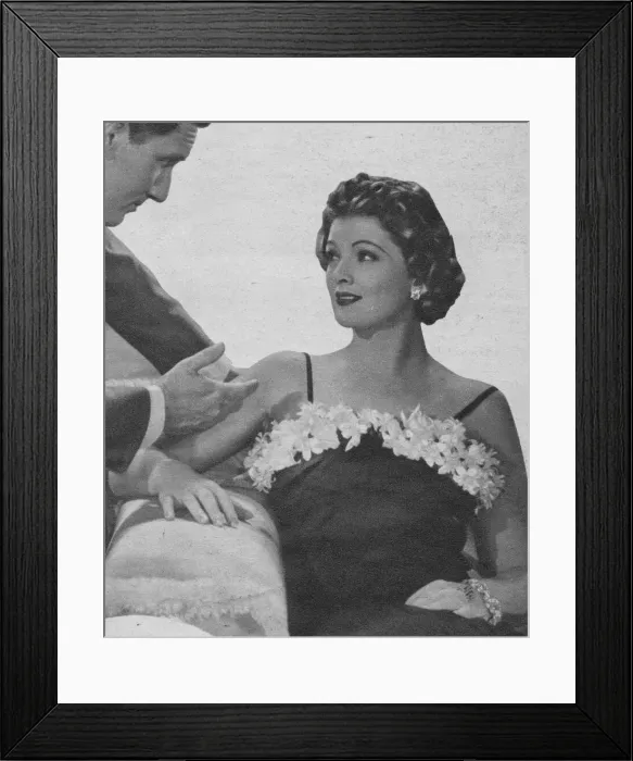 Framed Print : Myrna Loy in Libeled Lady (1936) Framed Print : Myrna Loy in Libeled Lady (1936)
