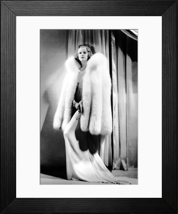Framed Print : Jean Harlow poses for publicity in a Dolly Tree creation Framed Print : Jean Harlow poses for publicity in a Dolly Tree creation