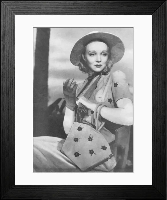 Framed Print : Virginia Bruce in The First Hundred Years (1938) Framed Print : Virginia Bruce in The First Hundred Years (1938)
