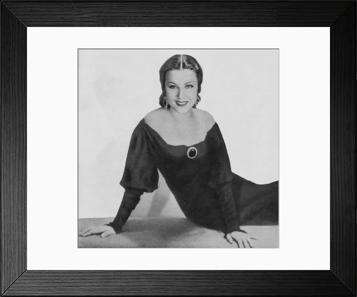 Framed Print : Fay Wray in Viva Villa (1934) wearing a Dolly Tree creation Framed Print : Fay Wray in Viva Villa (1934) wearing a Dolly Tree creation