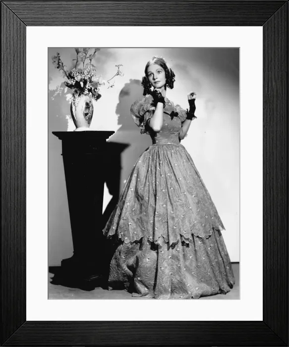 Framed Print : Elizabeth Allan in one of her Dolly Tree period gowns Framed Print : Elizabeth Allan in one of her Dolly Tree period gowns