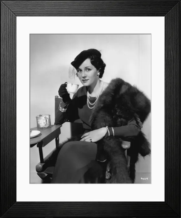 Framed Print : Binnie Barnes in Suzy in a Dolly Tree suit and fur wrap Framed Print : Binnie Barnes in Suzy in a Dolly Tree suit and fur wrap