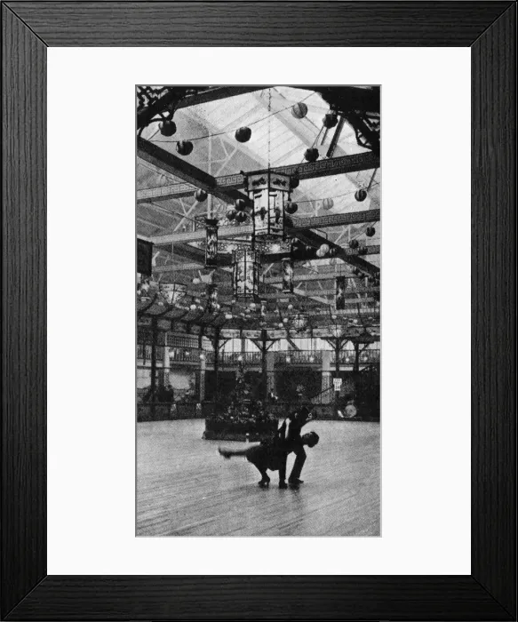 Framed Print : Palais de Danse, Hammersmith during a quiet rehearsal Framed Print : Palais de Danse, Hammersmith during a quiet rehearsal