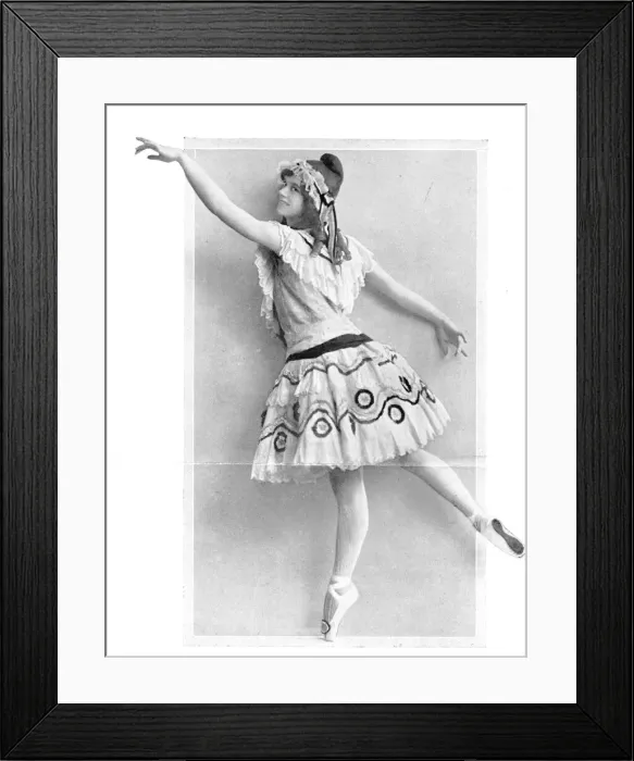Framed Print : A portrait of dancer Phyllis Bedells, 1914 Framed Print : A portrait of dancer Phyllis Bedells, 1914