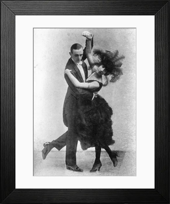 Framed Print : The Dancing Team of Moss and Fontana, London, 1919 Framed Print : The Dancing Team of Moss and Fontana, London, 1919
