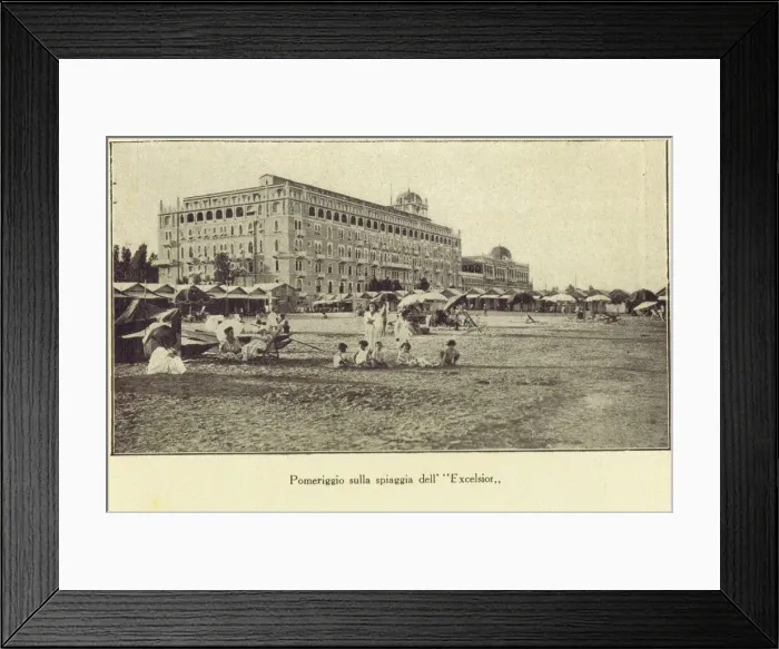 Framed Print : The beach near the Excelsior Hotel, Lido, Venice, 1924 Framed Print : The beach near the Excelsior Hotel, Lido, Venice, 1924