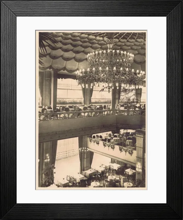 Framed Print : An interior view of the Caf Am Zoo in Berlin, 1920s Framed Print : An interior view of the Caf Am Zoo in Berlin, 1920s