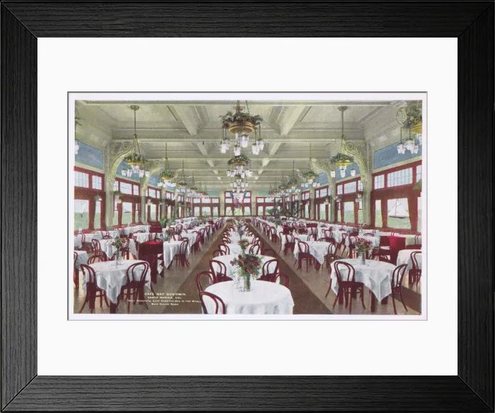Framed Print : The interior of Nat Goodwins Caf in Santa Monica Framed Print : The interior of Nat Goodwins Caf in Santa Monica