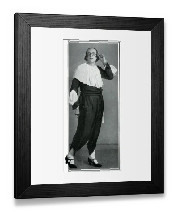 Framed Print : Alfred Lester impersonating Gwen Farrar Framed Print : Alfred Lester impersonating Gwen Farrar