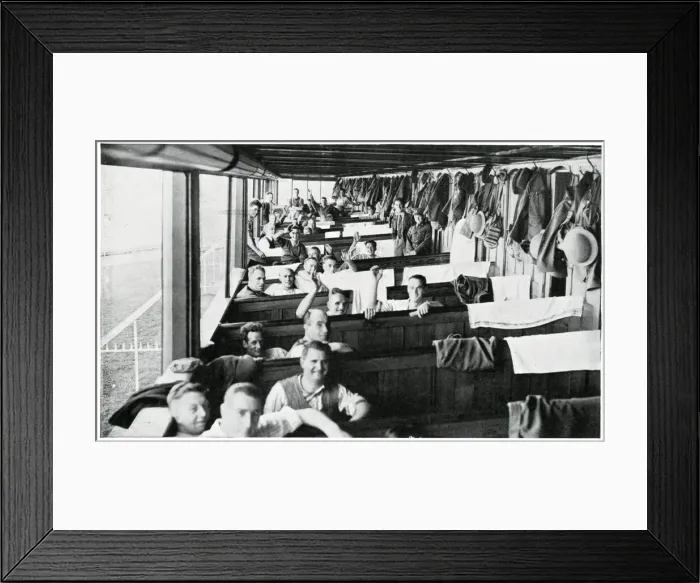 Framed Print : Soldiers in their quarters at a racecourse, September 1939 Framed Print : Soldiers in their quarters at a racecourse, September 1939